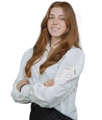 Amira Lavic - Sales Representative