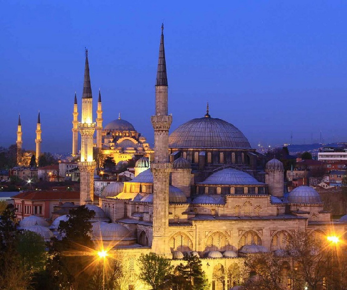 Sehzade moskeija Istanbulissa.